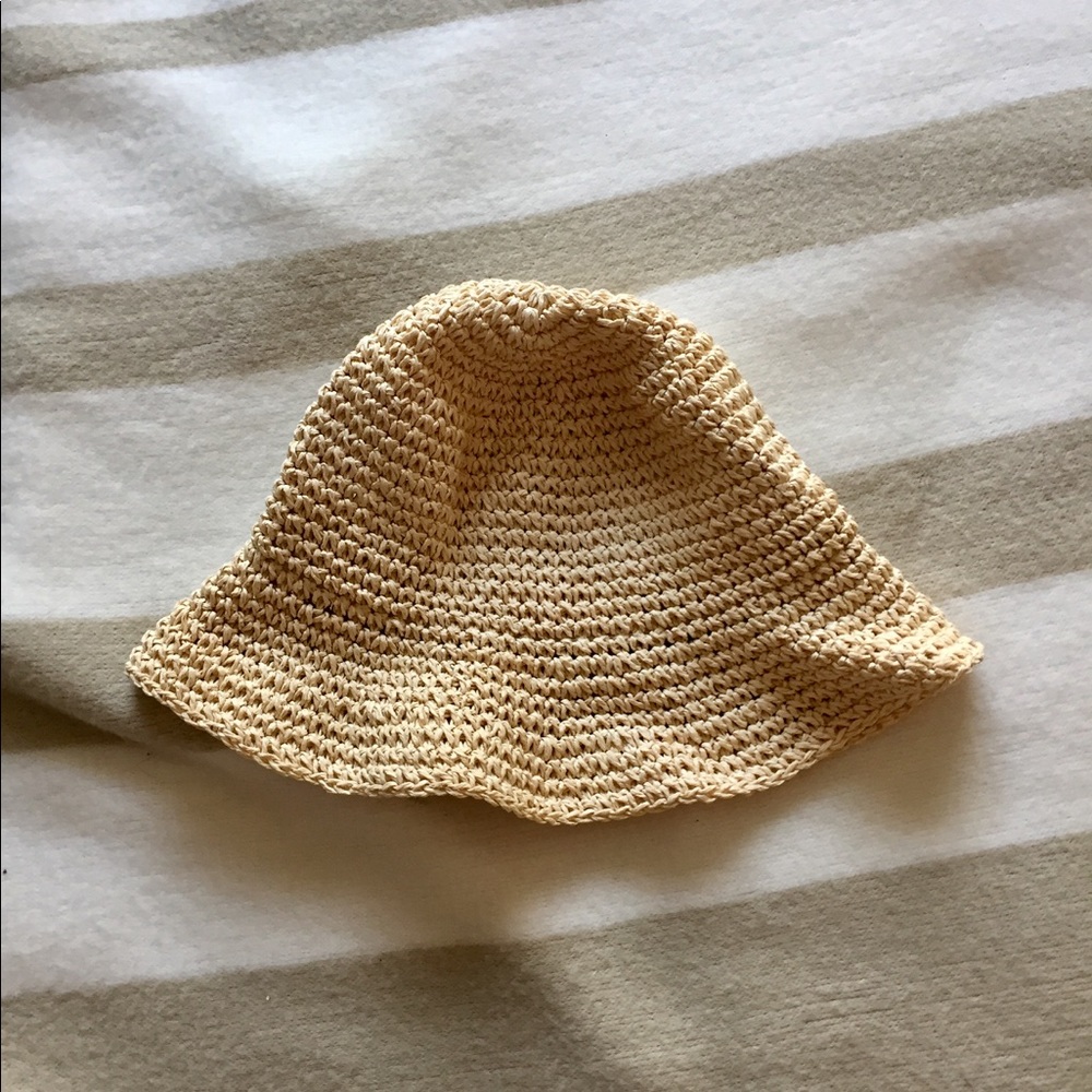 Urban Outfitters woven beach hat